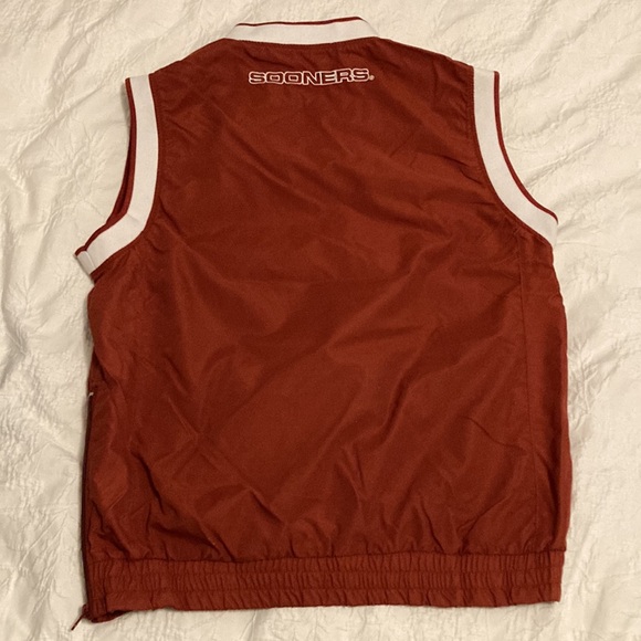 Oklahoma Sooners Vest Windbreaker - Picture 9 of 10